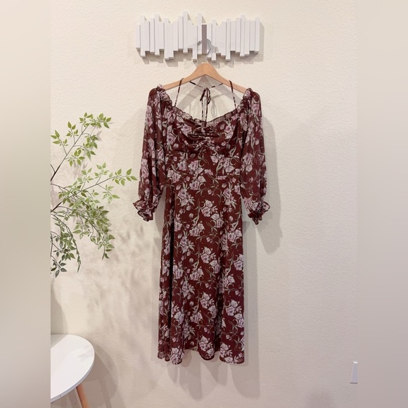ASTR Off Shoulder Cinhced Bust Midi Dress in Brown Mauve Floral Size Small NWT - Picture 3 of 7